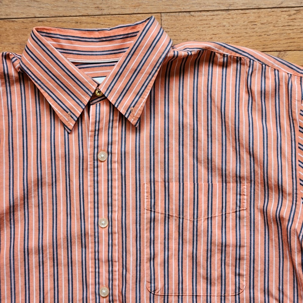 Cutter & Buck Men’s XL Button‑Down Shirt Salmon Peach Pinstripe Classic Fit - Picture 2 of 10